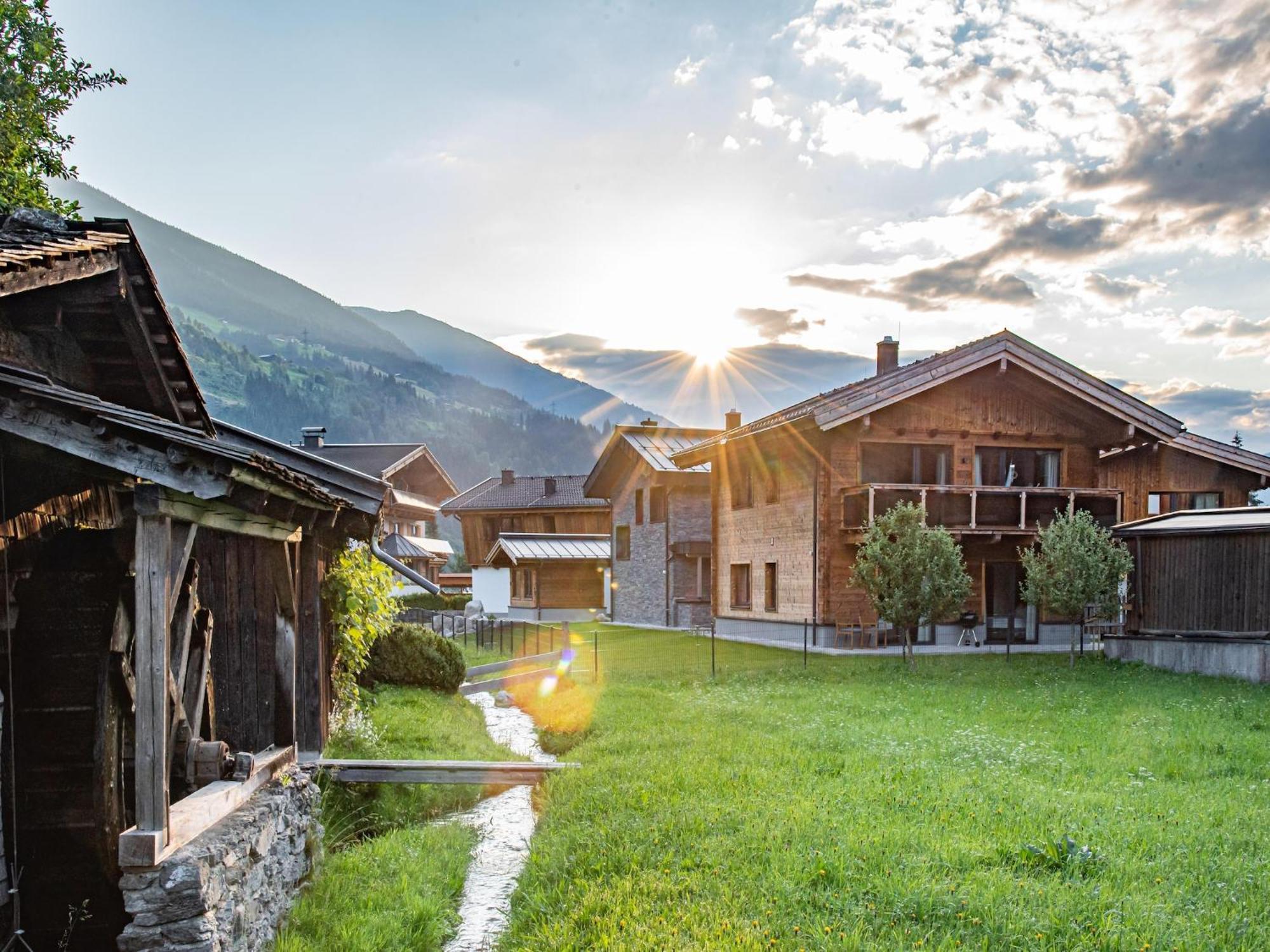 The Village Chalet Stone House Wald im Pinzgau Eksteriør bilde
